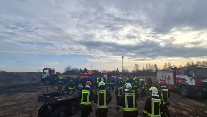 Ugunsdzēsēji glābēji un operatīvais transports