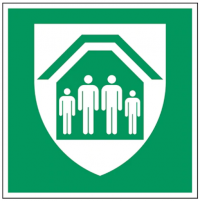 Patvertnes zīme: Zaļš kvadrāts, kuram pa vidu ir vairoga forma baltā krāsā. Vairogam vidū izvietota zaļa mājas figūra, kurā iekšā ievietoti četru cilvēku silueti baltā krāsā