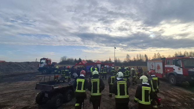 Ugunsdzēsēji glābēji un operatīvais transports